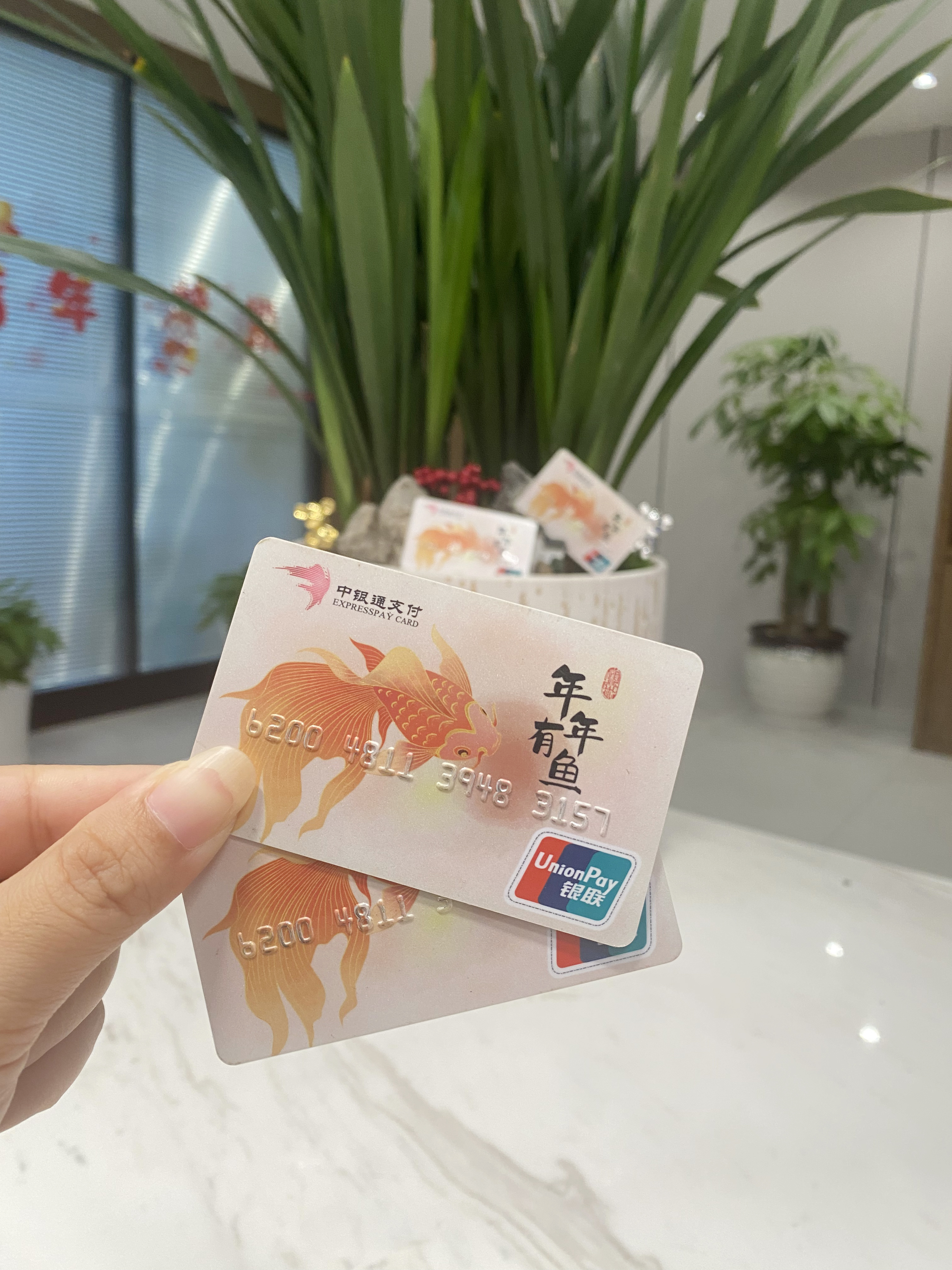 兰州急用钱医保卡余额回收联系方式(急用钱社保怎么搞出钱来)